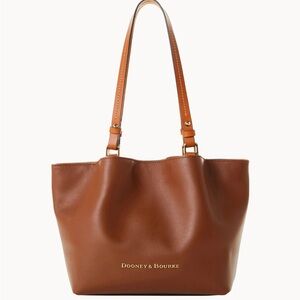 New Dooney & Bourke Purse Smooth In The City
